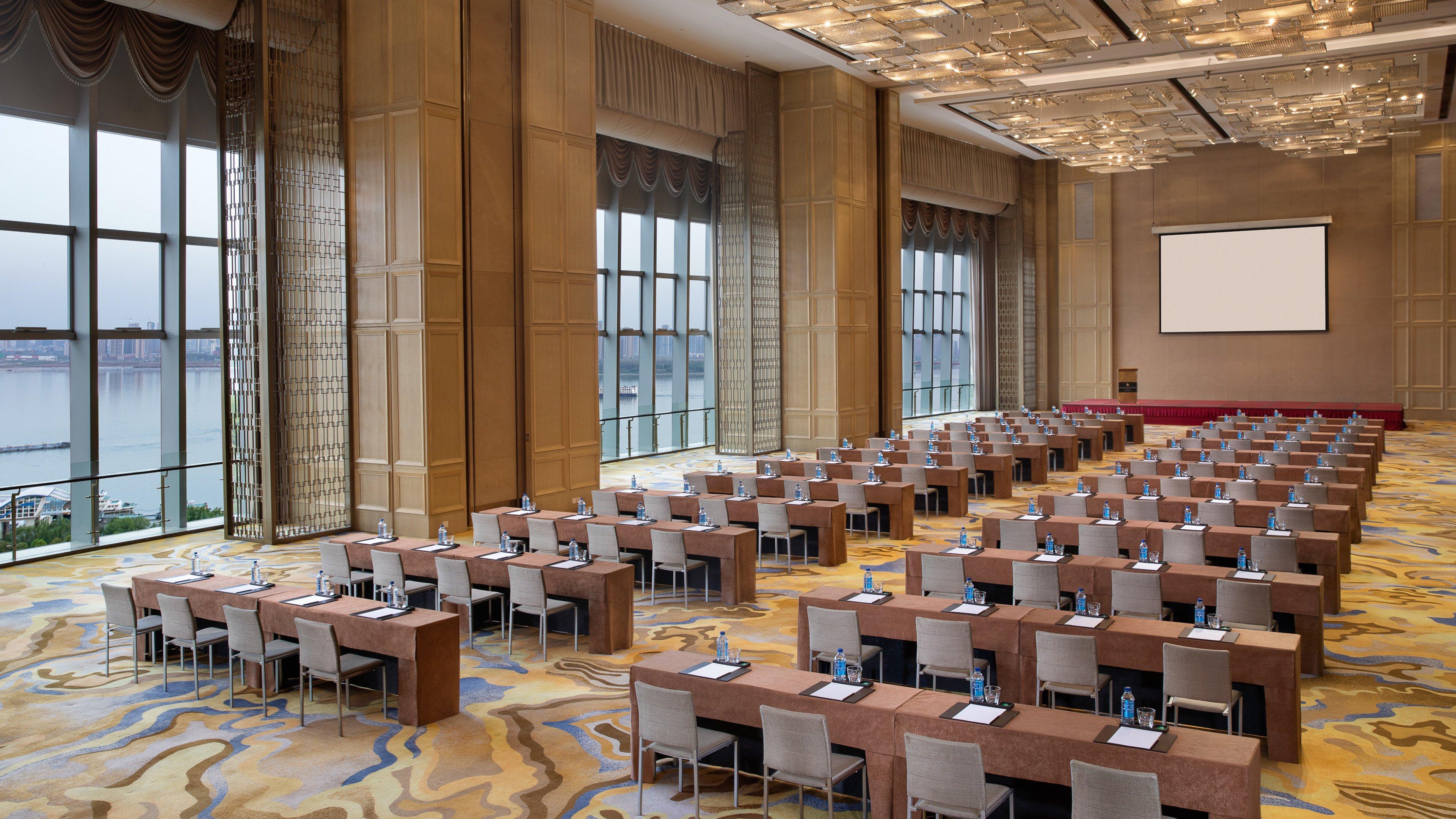 Intercontinental Wuhan By Ihg - Yangtze River View Екстер'єр фото