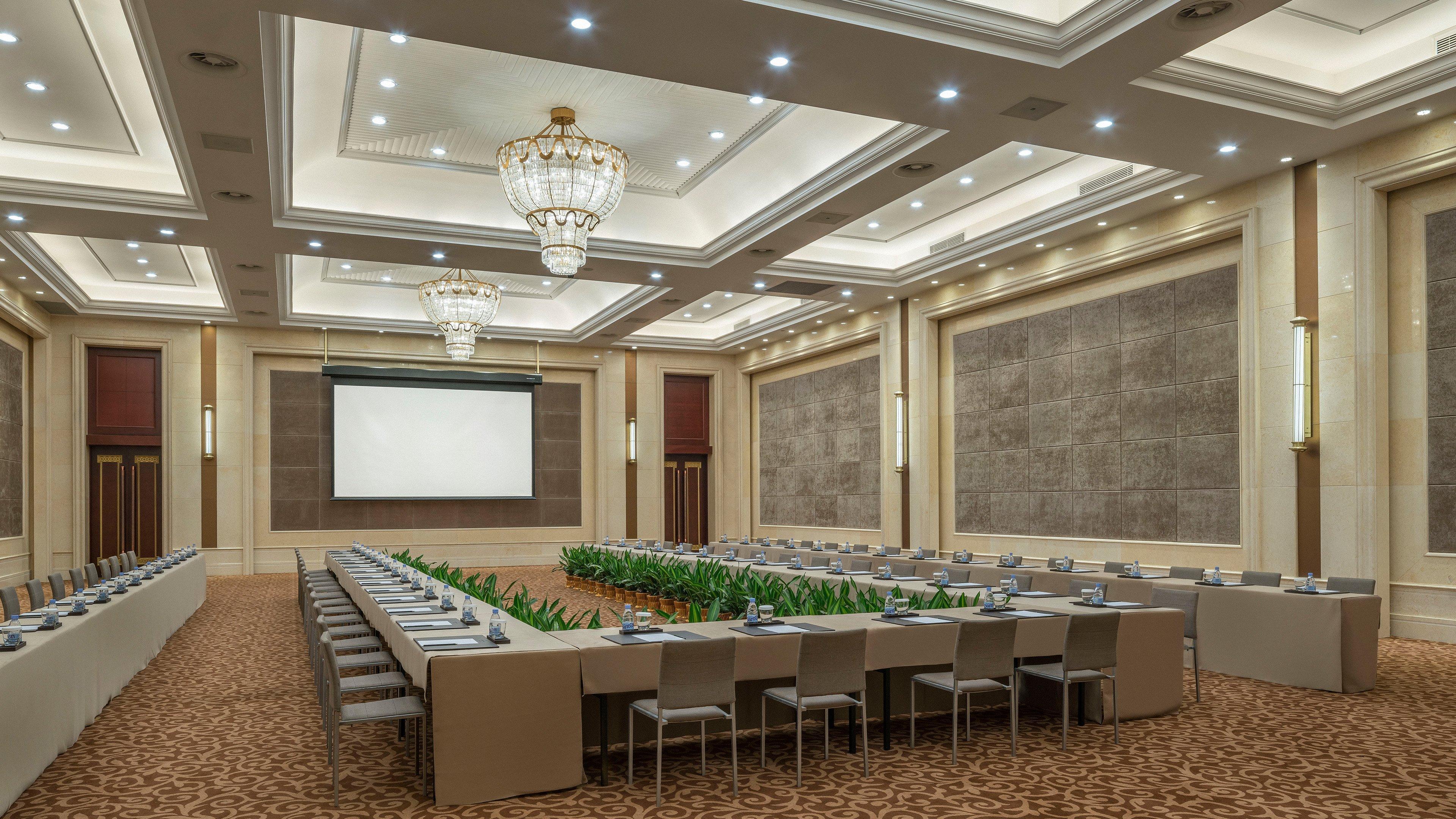 Intercontinental Wuhan By Ihg - Yangtze River View Екстер'єр фото