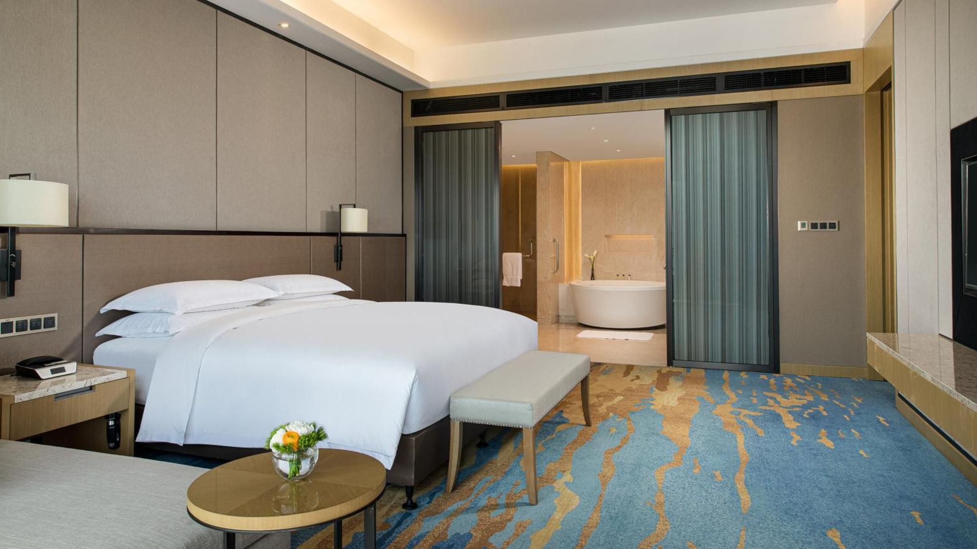 Intercontinental Wuhan By Ihg - Yangtze River View Екстер'єр фото